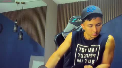 Snapshot of brandoncolee chatting on 01-23-25, 09:29 BrandonCole online show from 01-23-25, 09:29