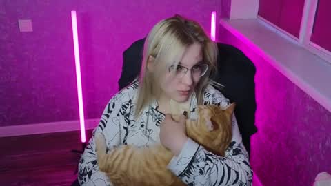 Belle  online show from 01-10-25, 02:46