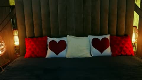 Brandybloomm online show from 04-06-26, 07:26