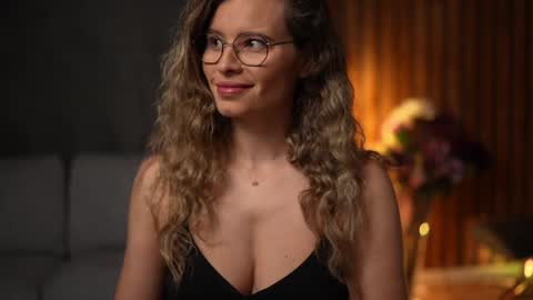 Snapshot of brandywhite chatting on 12-11-24, 05:21 Alex online show from 12-11-24, 05:21