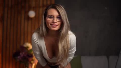 Snapshot of brandywhite chatting on 03-03-25, 08:27 Alex online show from 03-03-25, 08:27