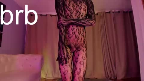   online show from 09-19-25, 08:53