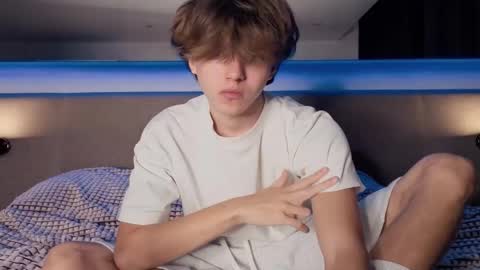 Snapshot of braxiboy chatting on 01-11-26, 08:36 Brax online show from 01-11-26, 08:36