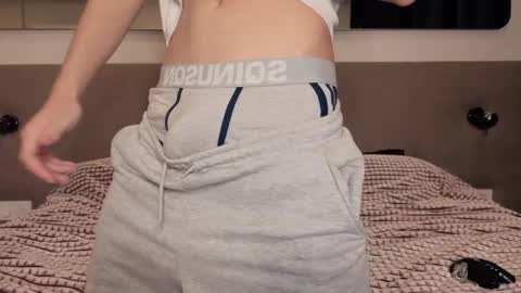 Snapshot of braxiboy chatting on 03-03-26, 06:03 Brax online show from 03-03-26, 06:03