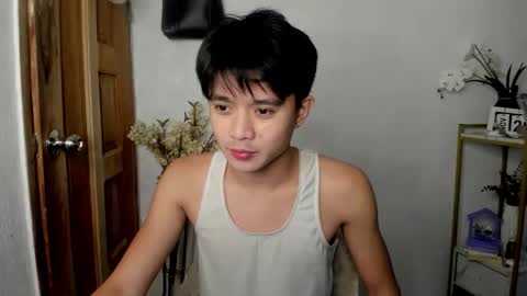 Snapshot of brazeen chatting on 12-14-25, 04:34 brazeen online show from 12-14-25, 04:34