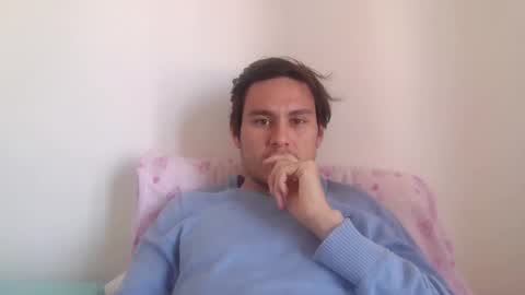 Snapshot of brazilboy2026 chatting on 10-26-25, 01:50 brazilboy2026 online show from 10-26-25, 01:50