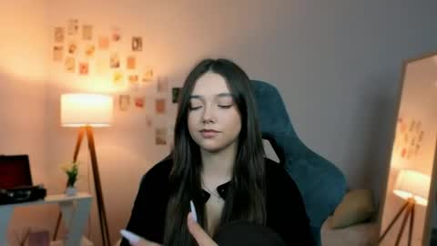 Rachel online show from 04-19-26, 07:27