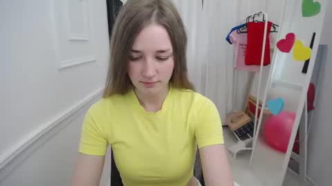 Bree online show from 06-11-26, 11:08