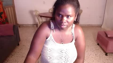 Snapshot of breestaarrs chatting on 01-03-25, 06:55 Valentina online show from 01-03-25, 06:55