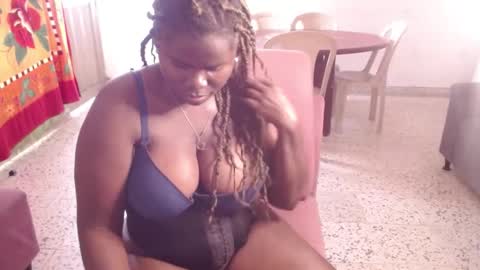 Snapshot of breestaarrs chatting on 03-12-25, 04:24 Valentina online show from 03-12-25, 04:24