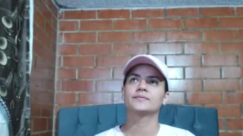 Snapshot of brenda69699 chatting on 01-21-25, 03:37 brenda69699 online show from 01-21-25, 03:37