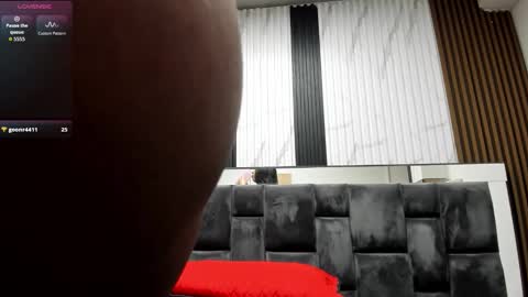 Snapshot of brenda_big_cock chatting on 10-29-25, 01:41 brenda_big_cock online show from 10-29-25, 01:41