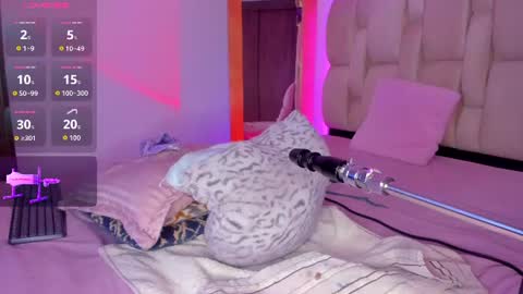 Snapshot of brenda_ruiz_ chatting on 07-22-26, 11:57 Branda online show from 07-22-26, 11:57