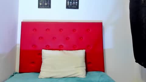 Snapshot of brenda_sofia chatting on 02-27-25, 10:09 brenda_sofia online show from 02-27-25, 10:09