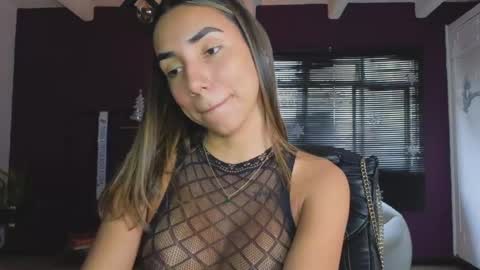 brendaaguerra online show from 12-15-24, 05:10