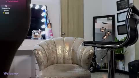 brendaaguerra online show from 03-11-25, 03:37