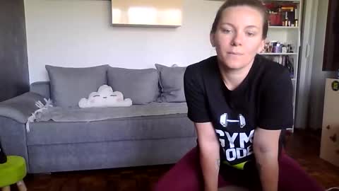 Snapshot of brendaaryas chatting on 05-15-26, 07:37 Brenda online show from 05-15-26, 07:37