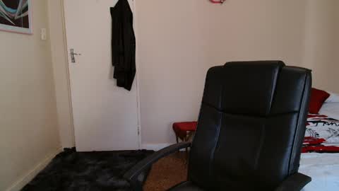 ask me lol online show from 04-09-26, 06:30