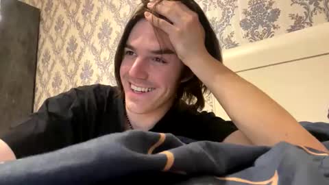 Snapshot of brendon000hardt chatting on 11-08-25, 06:18 brendon000hardt online show from 11-08-25, 06:18