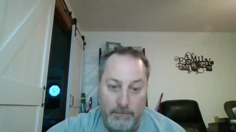 Snapshot of brettsky chatting on 01-22-25, 09:54 hey online show from 01-22-25, 09:54