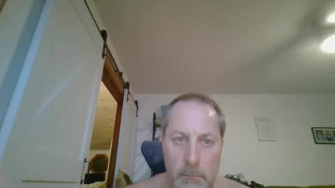 Snapshot of brettsky chatting on 12-23-25, 12:52 hey online show from 12-23-25, 12:52