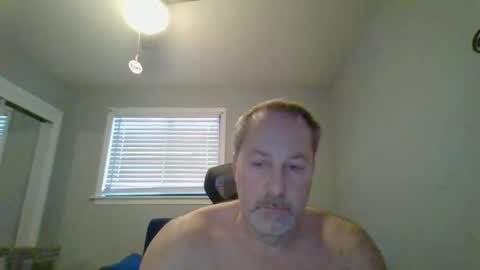 Snapshot of brettsky chatting on 02-13-26, 12:45 hey online show from 02-13-26, 12:45