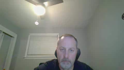 Snapshot of brettsky chatting on 02-28-26, 01:39 hey online show from 02-28-26, 01:39