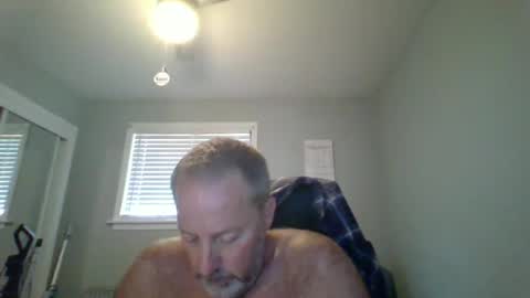 Snapshot of brettsky chatting on 06-24-26, 09:03 hey online show from 06-24-26, 09:03