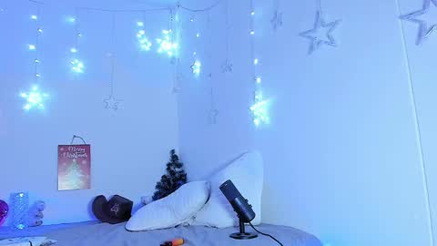 Snapshot of bri_cullen chatting on 12-28-24, 03:37 Bri cullen online show from 12-28-24, 03:37