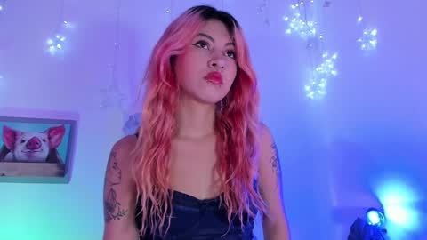 Snapshot of bri_cullen chatting on 02-05-25, 03:34 Bri cullen online show from 02-05-25, 03:34