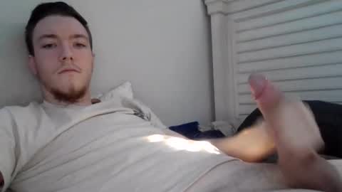 Snapshot of brian3022 chatting on 11-21-25, 04:05 brian3022 online show from 11-21-25, 04:05