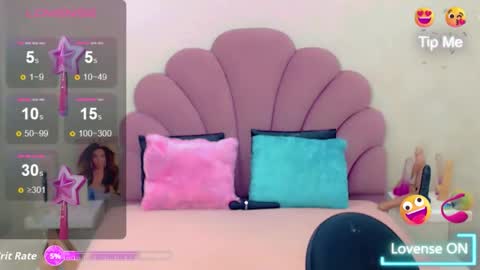 Snapshot of briana_sex32 chatting on 09-17-25, 09:22 BRIANA online show from 09-17-25, 09:22