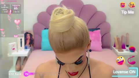 Snapshot of briana_sex32 chatting on 09-28-25, 07:47 BRIANA online show from 09-28-25, 07:47