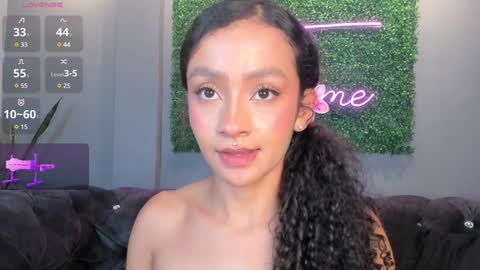 BRIANA online show from 01-03-25, 01:05