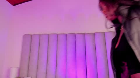 Snapshot of briannajackson_ chatting on 01-31-25, 01:56 brianna online show from 01-31-25, 01:56