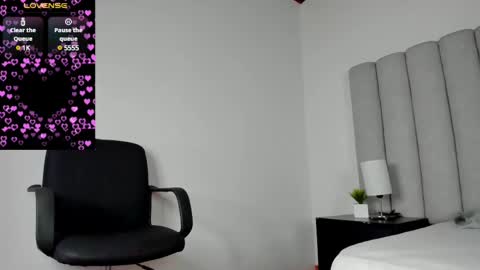 Snapshot of briannajackson_ chatting on 03-12-25, 11:42 brianna online show from 03-12-25, 11:42