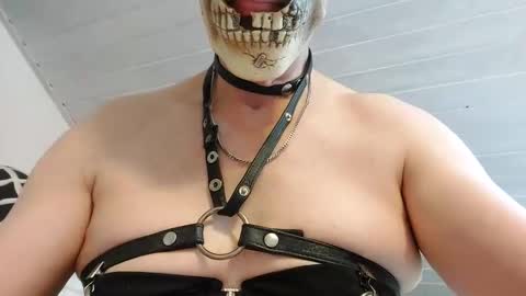 Snapshot of brianriver chatting on 01-24-25, 09:17 brianriver online show from 01-24-25, 09:17