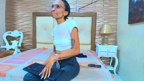 Snapshot of brianrossex chatting on 02-14-26, 02:19 BRIANROSS online show from 02-14-26, 02:19