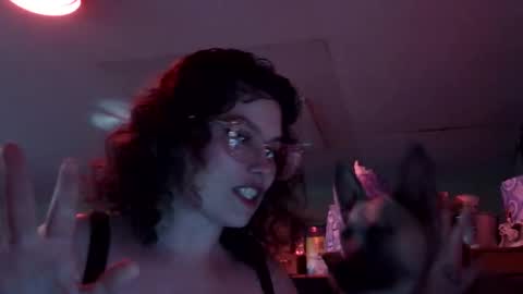 Snapshot of briarmrose chatting on 03-13-26, 02:29 briarmrose online show from 03-13-26, 02:29