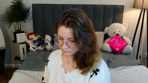 Snapshot of briarwynn chatting on 02-18-26, 10:39 briarwynn online show from 02-18-26, 10:39