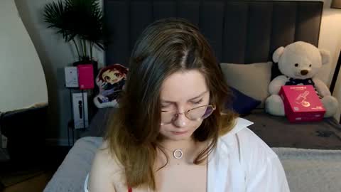 Snapshot of briarwynn chatting on 03-14-26, 01:55 briarwynn online show from 03-14-26, 01:55