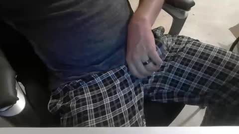 Snapshot of bridapimp chatting on 04-27-26, 03:15 bridapimp online show from 04-27-26, 03:15