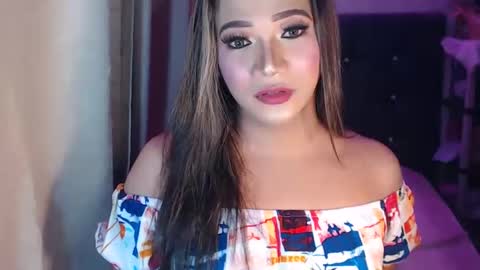 Snapshot of bridgettlovesyou chatting on 01-05-25, 01:15 BRIDGETT online show from 01-05-25, 01:15