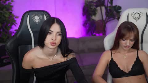 Diamonds Girls online show from 10-09-25, 08:01
