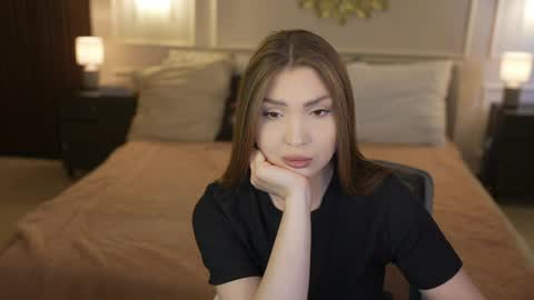 Diamonds Girls online show from 05-19-26, 07:04
