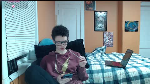 Strawberry online show from 01-14-25, 12:54