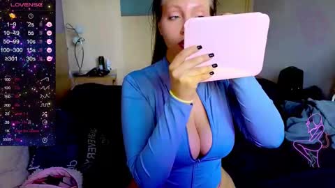 Snapshot of brightsstar chatting on 05-24-26, 11:04 Mitty online show from 05-24-26, 11:04