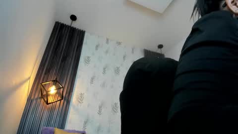 BRIGITTE online show from 10-19-25, 04:18