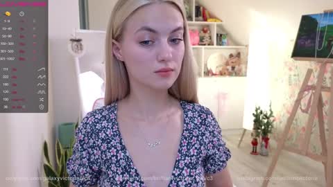 Snapshot of brilliantvictoria chatting on 12-16-24, 11:01 Vi. online show from 12-16-24, 11:01