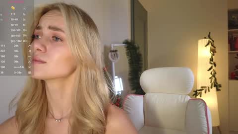 Snapshot of brilliantvictoria chatting on 12-31-24, 09:31 Vi. online show from 12-31-24, 09:31